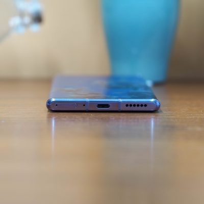 Huawei_Mate_30_PRO_bottom