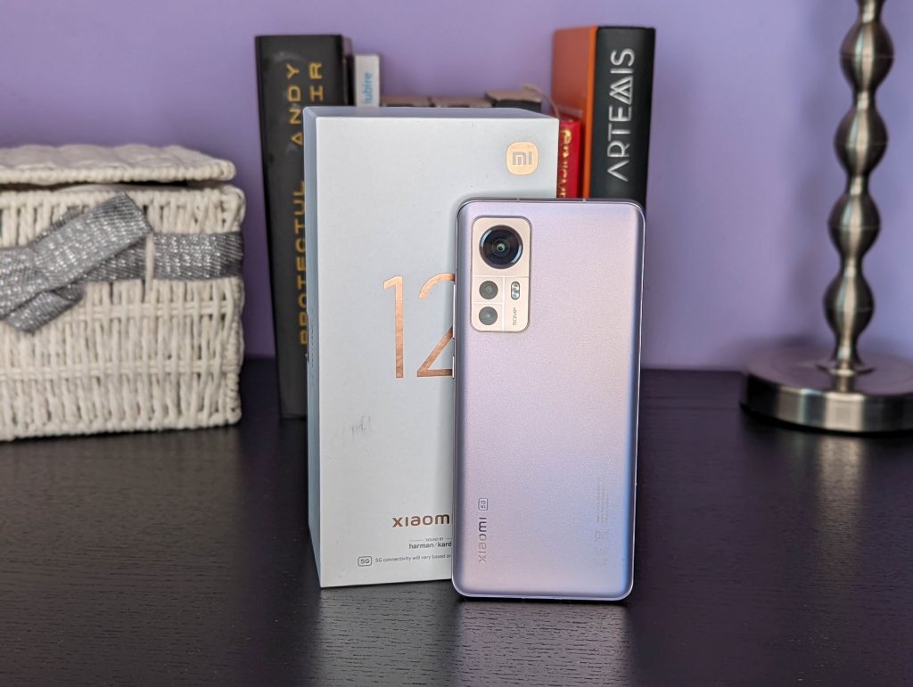 Xiaomi_12_back